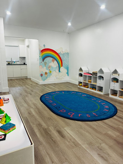 Aventura Montessori Jewish House