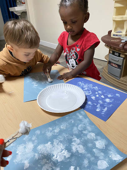 TICKLES & GIGGLES FAMILY CHILDCARE CENTER, LLC