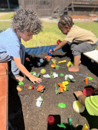 BOOKANOOKS CHILD CARE