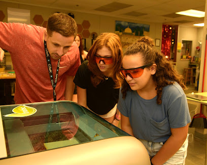 B'NAI SHALOM DAY SCHOOL