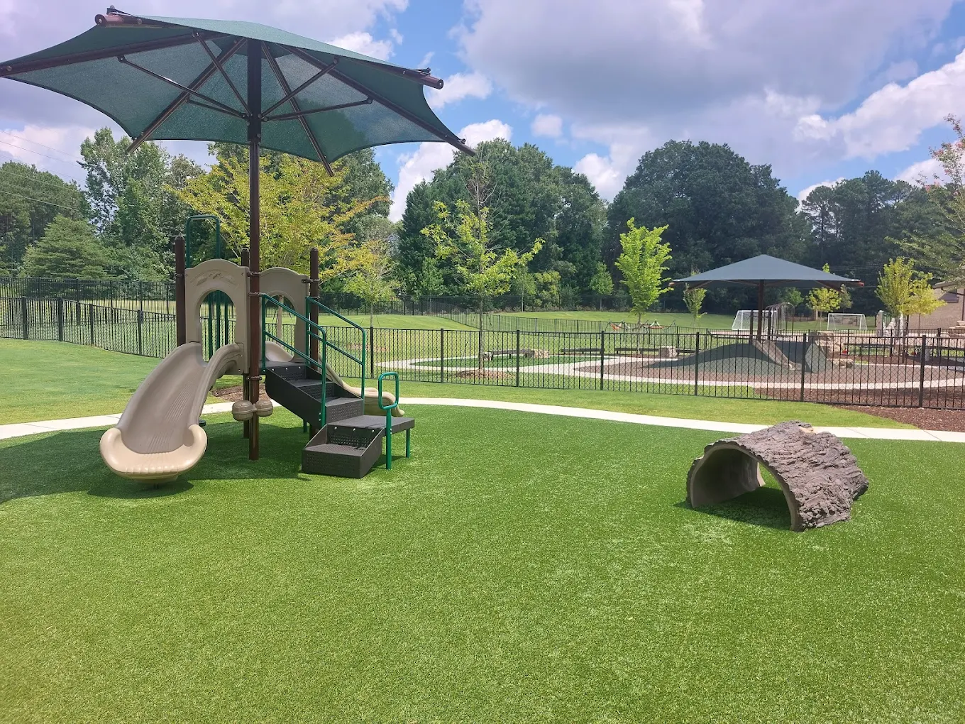 LeafSpring School at Cornelius-The Village - Licensed Daycare in Cornelius, NC