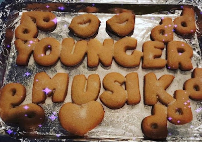 YOUNGERMUSIK
