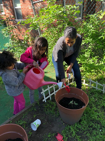 YEARLING NURSERY SCHOOL