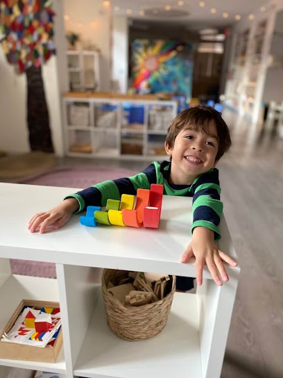 ROSE HILL MONTESSORI CORP