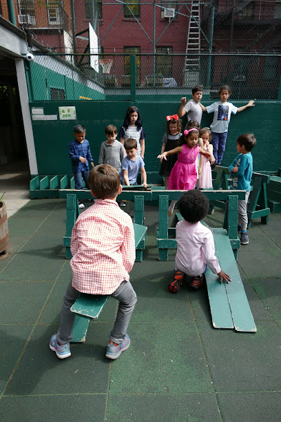 THE CITY AND COUNTRY SCHOOL INC