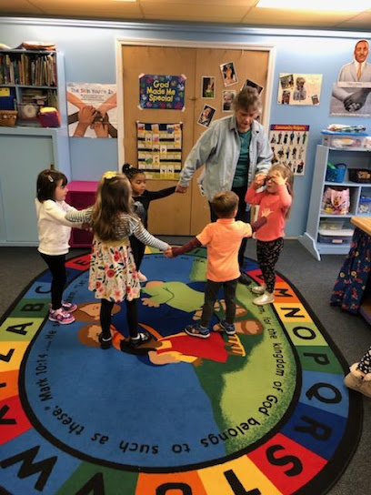 SMALL BEGINNINGS CHRISTIAN PRESCHOOL - Licensed Daycare in Maumee, OH