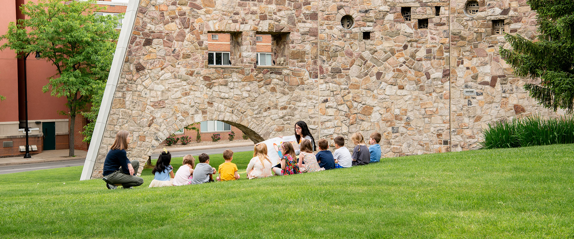 GRACE LUTHERAN PRESCHOOL & KINDERGARTEN