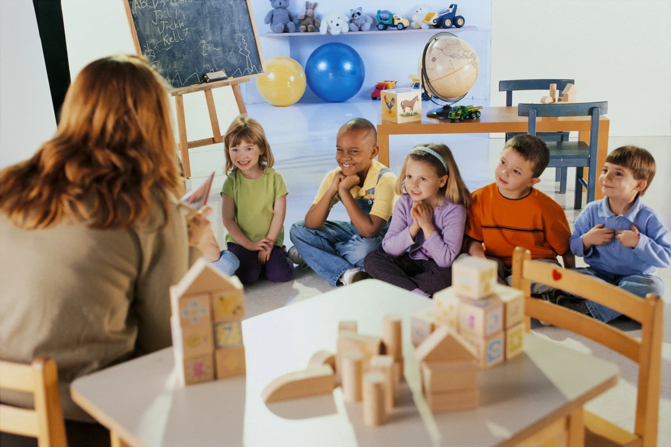 HAPPY FEET LEARNING CENTER
