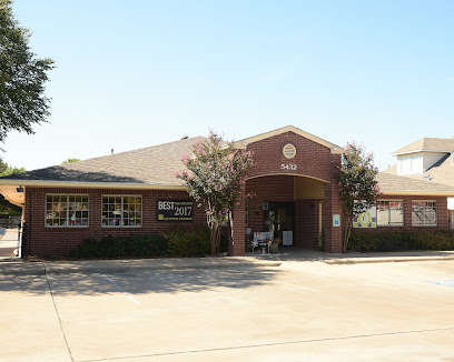La Petite Academy