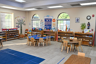 D A V Montessori School